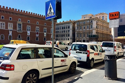 taxis in rome