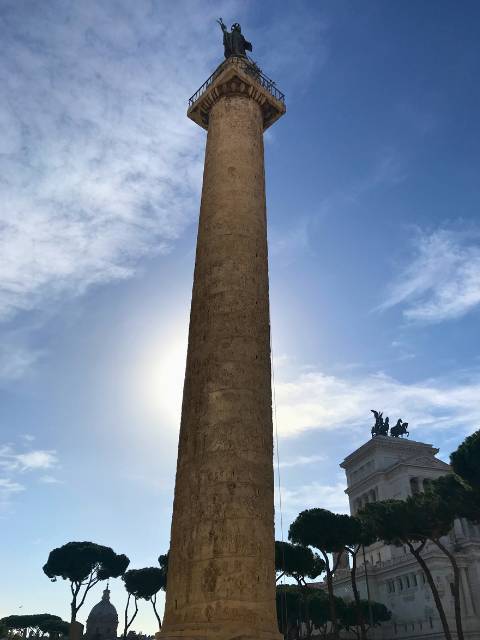 trajans column