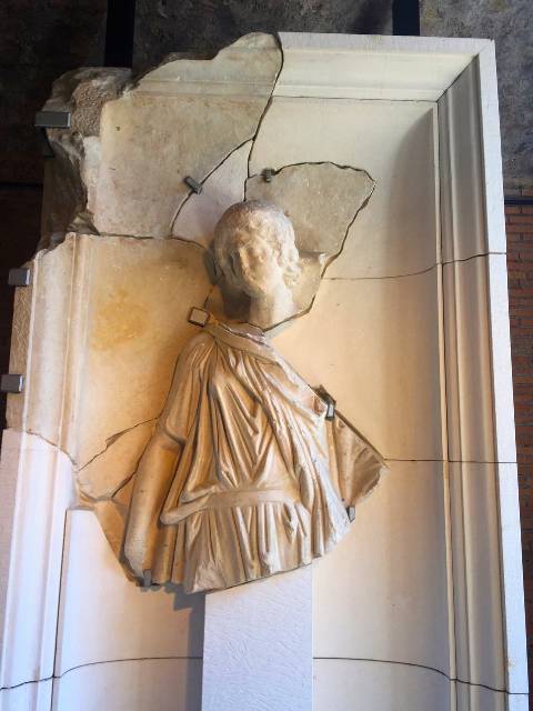 trajans market temple fragments