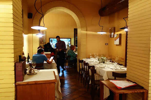 trattoria monti in rome interior of trattoria monti in rome