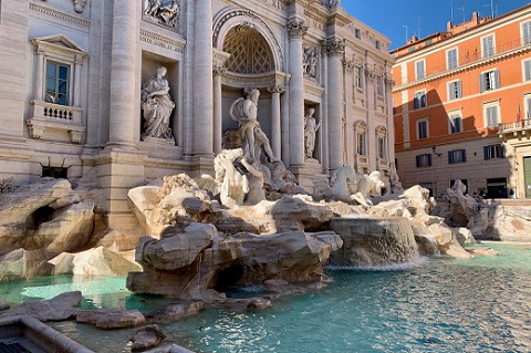 trevi fountain