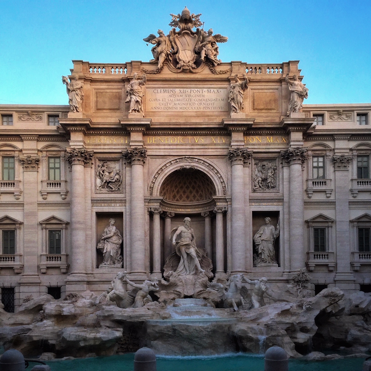 trevi fountain history