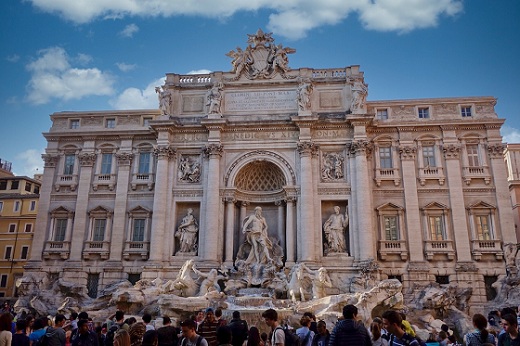 trevi fountain