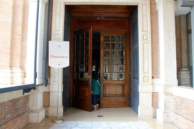 pinacoteca in vatican museums