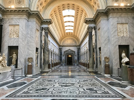 Vatican Museums braccio nuovo