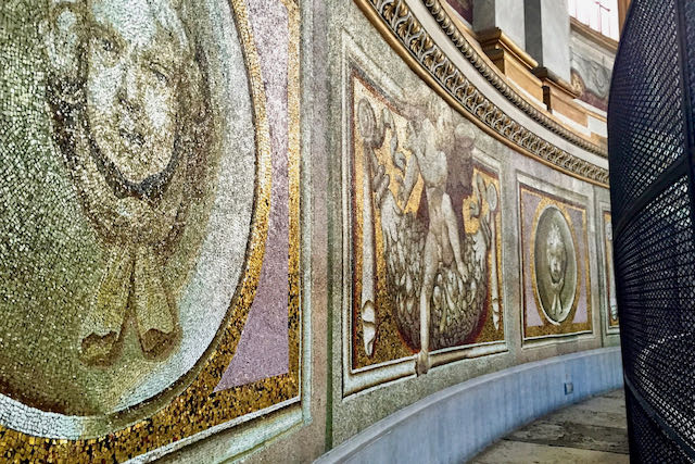 st peter's basilica - mosaics inside the dome