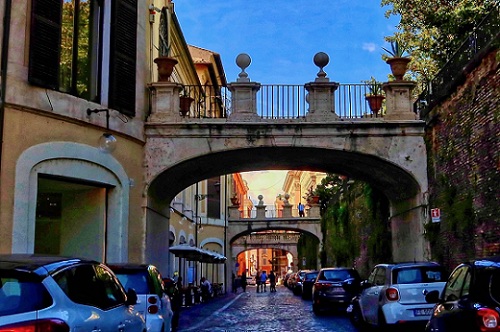 trevi fountain neighborhood via della pilotta trevi fountain neighborhood via della pilotta
