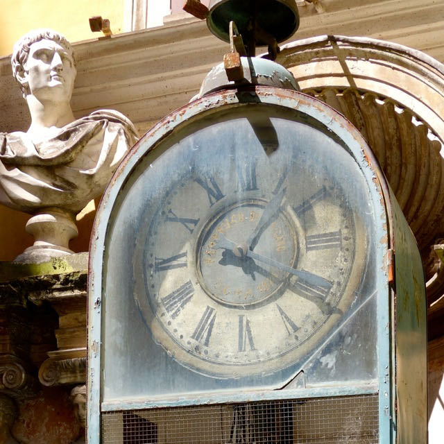 roman clock roman clock