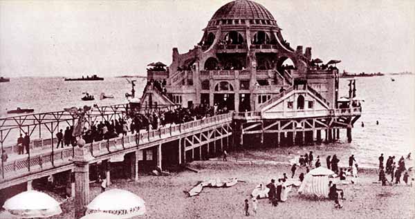 Lido di Ostia Stablimento Rome in 1927